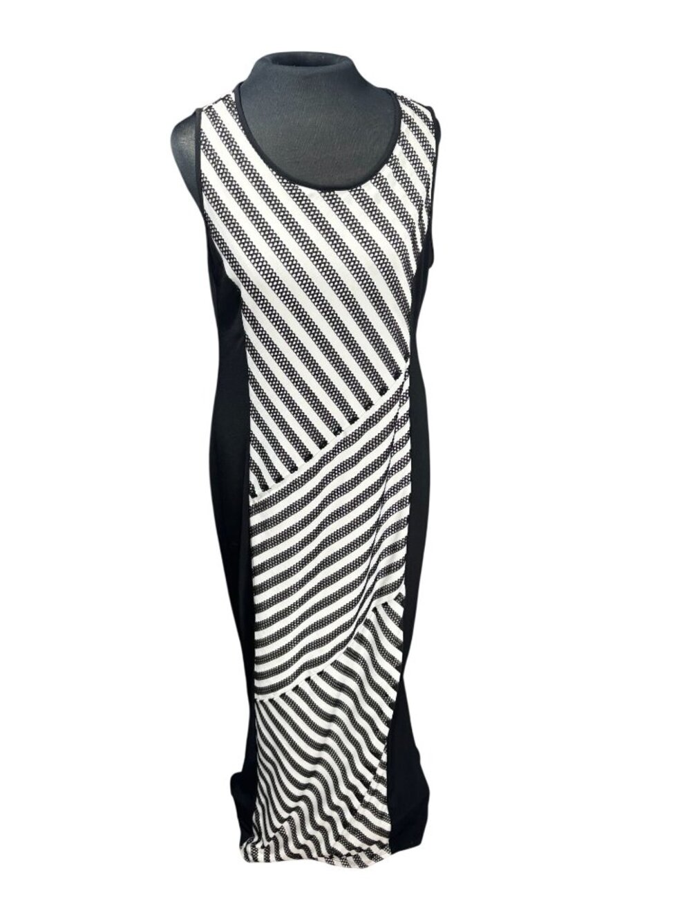 Chicos Black & White Sleeveless Geometric Print Maxi Dress Womens Size 1